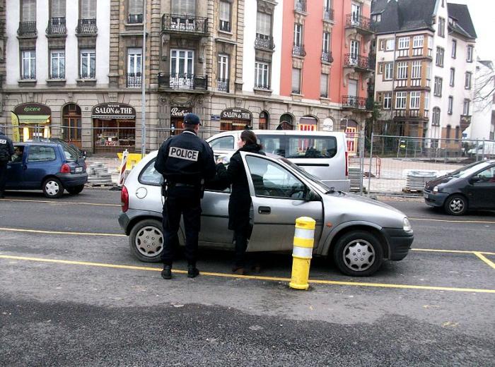 contrôle de police