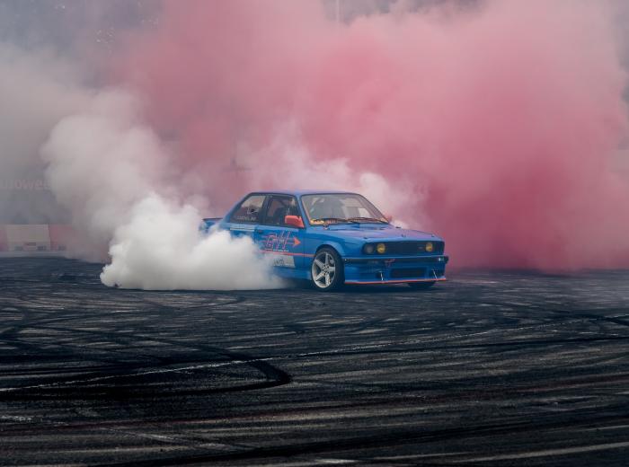 voiture de course non homologuée