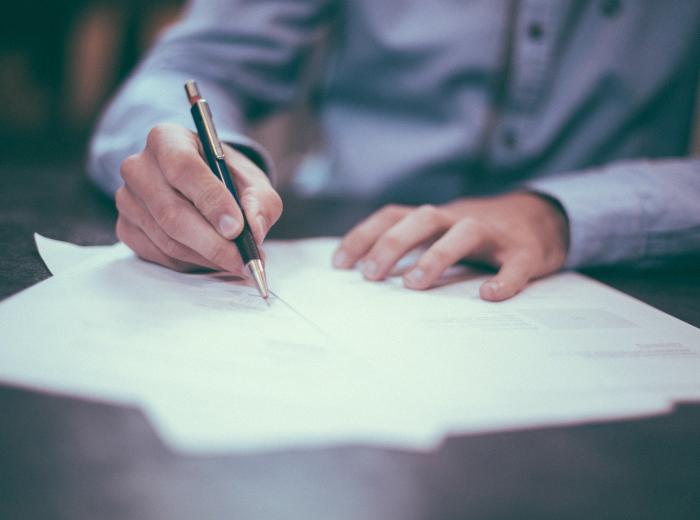 Papiers pour montrer les honoraires d'un avocat en droit routier